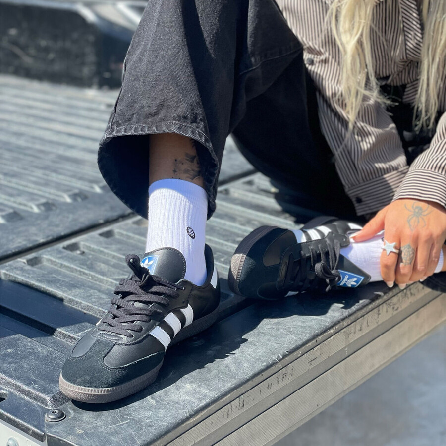 icon quarter socks