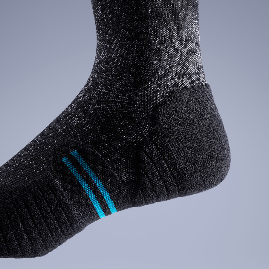 light performance crew socks