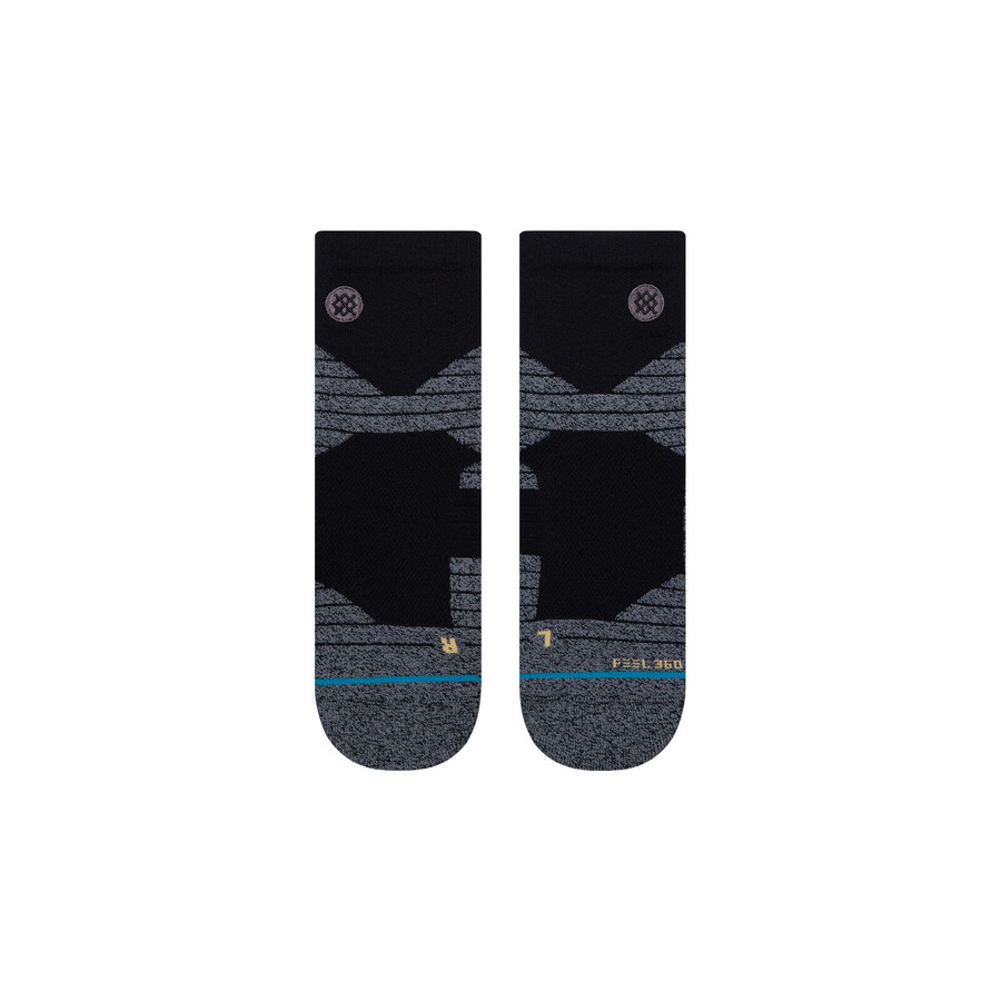medium performance quarter socks