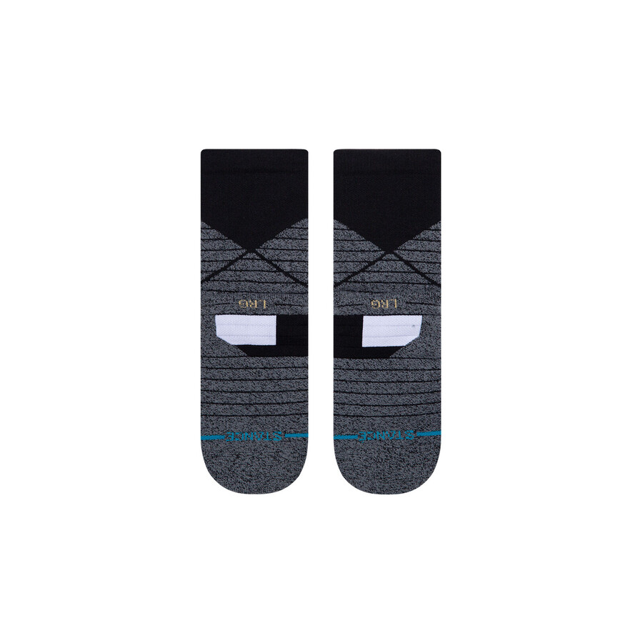 medium performance quarter socks