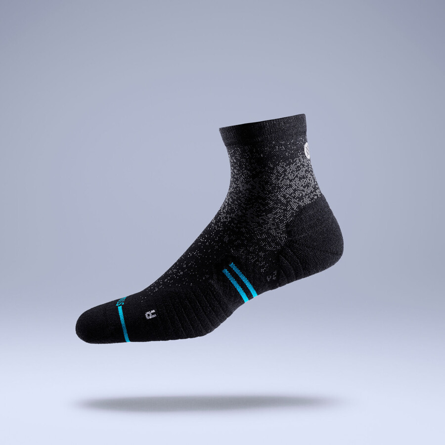 light performance quarter socks