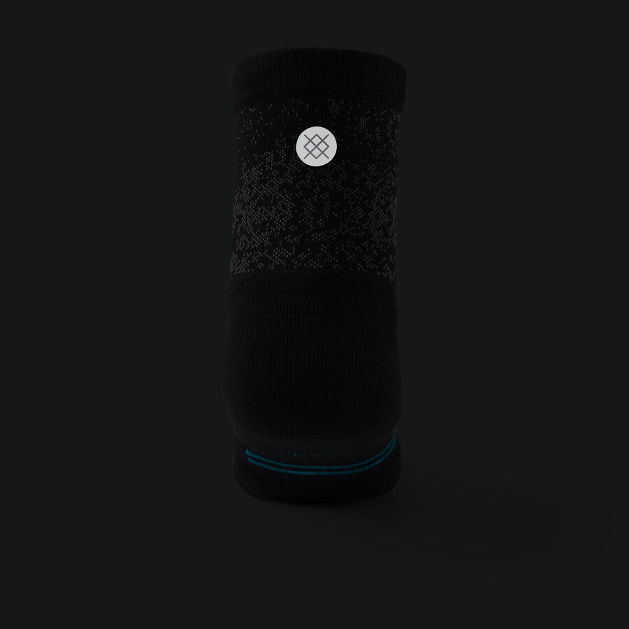 light performance quarter socks